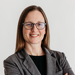 Charola-Martinek_250x250